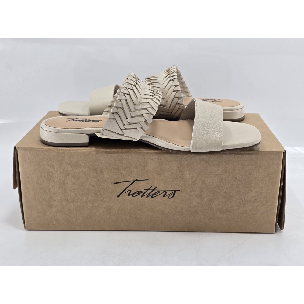 NIB Trotters Women's Nalane Sandals - Color Ivory - Size 8 Wide - Picture 10 of 13